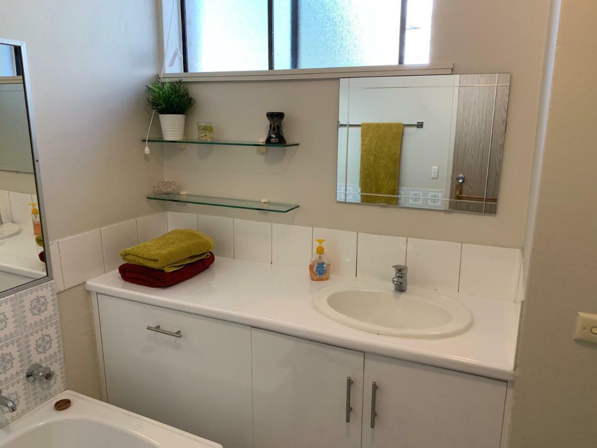 Hurstville With A View, Comfort & Style Sydney