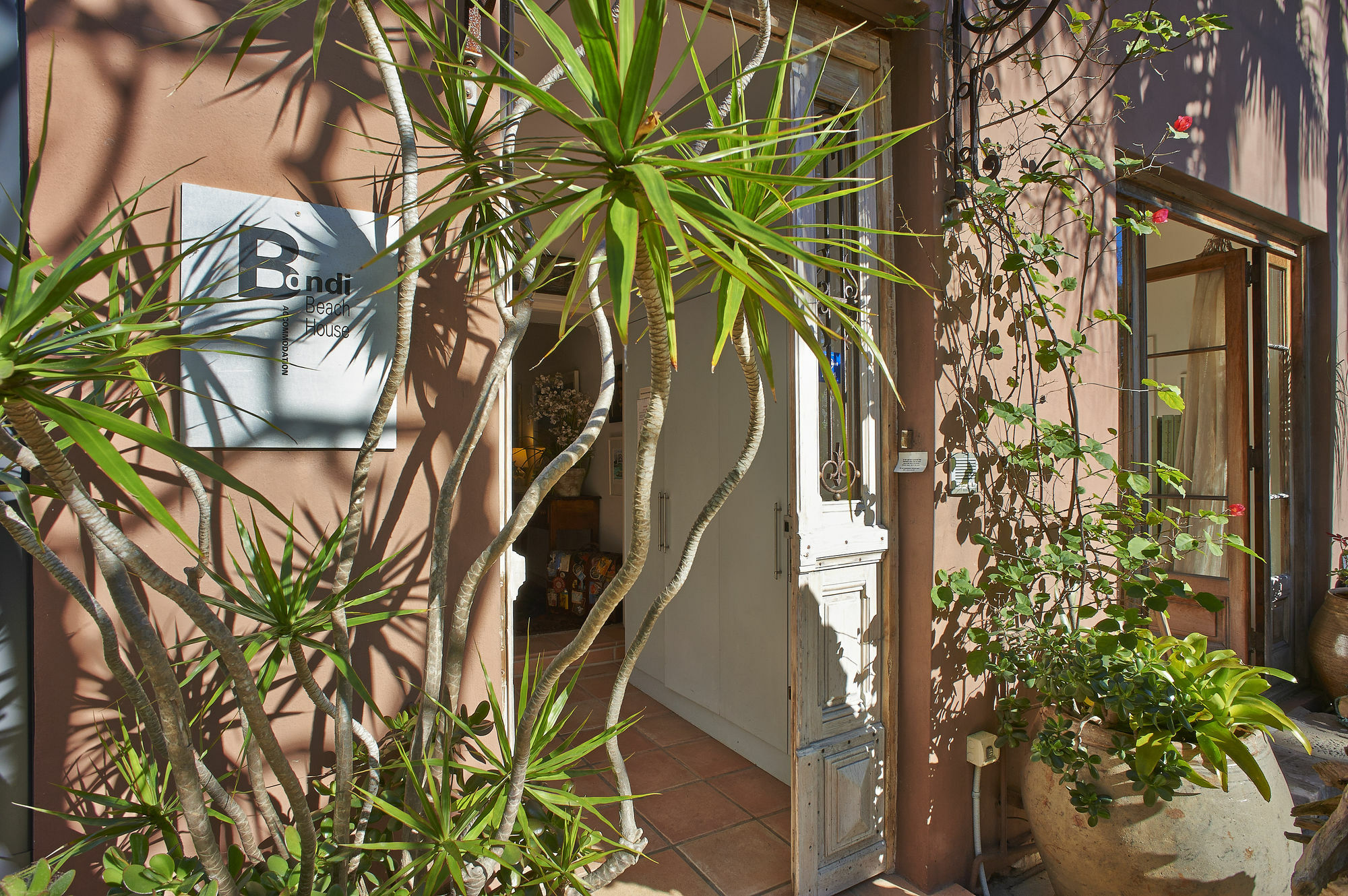 Bondi House Bed & Breakfast