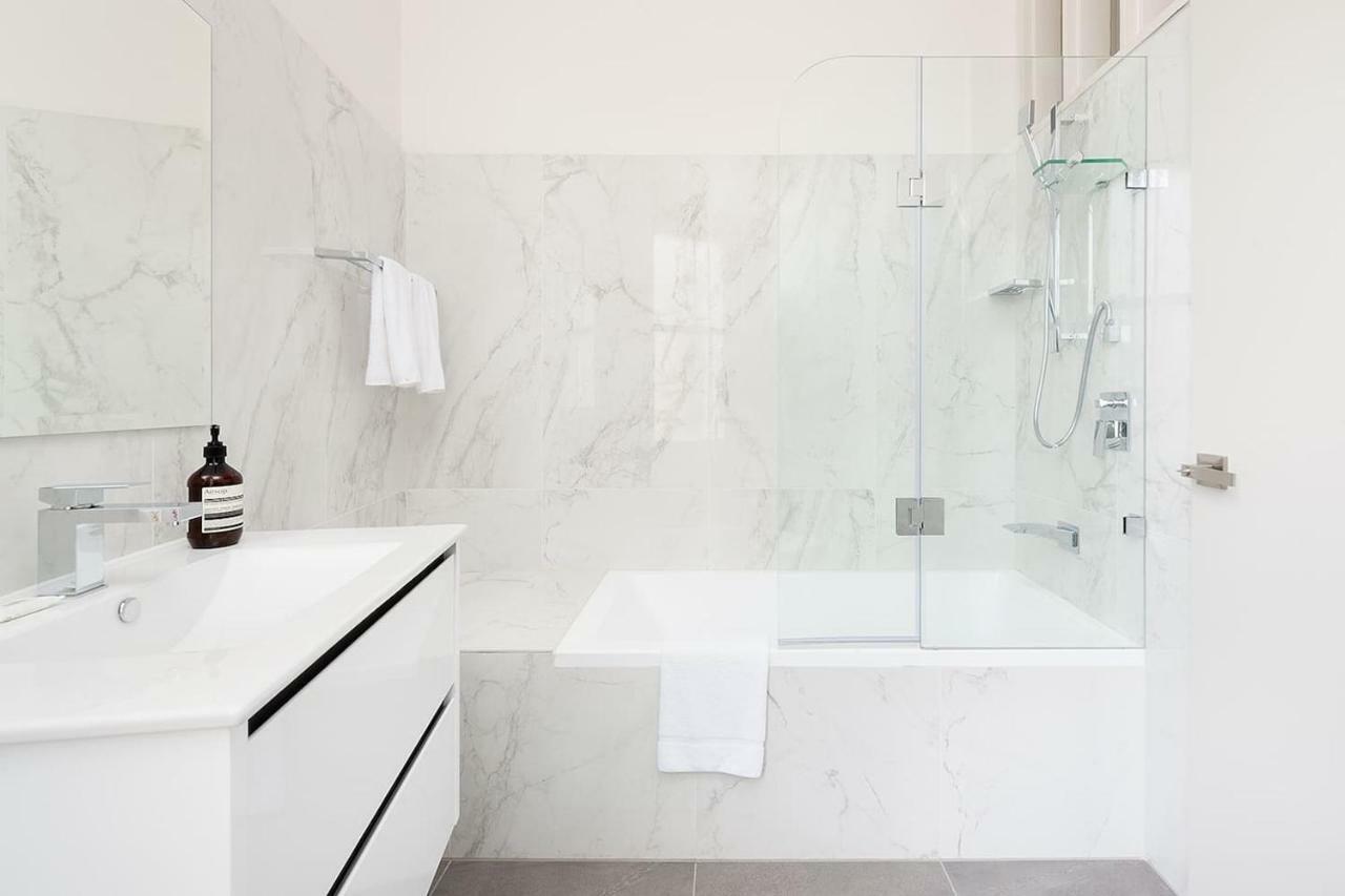 Apartment Stunning 7 *