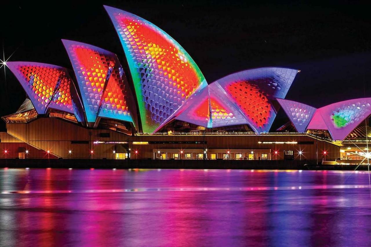 Stunning 4 * Sydney