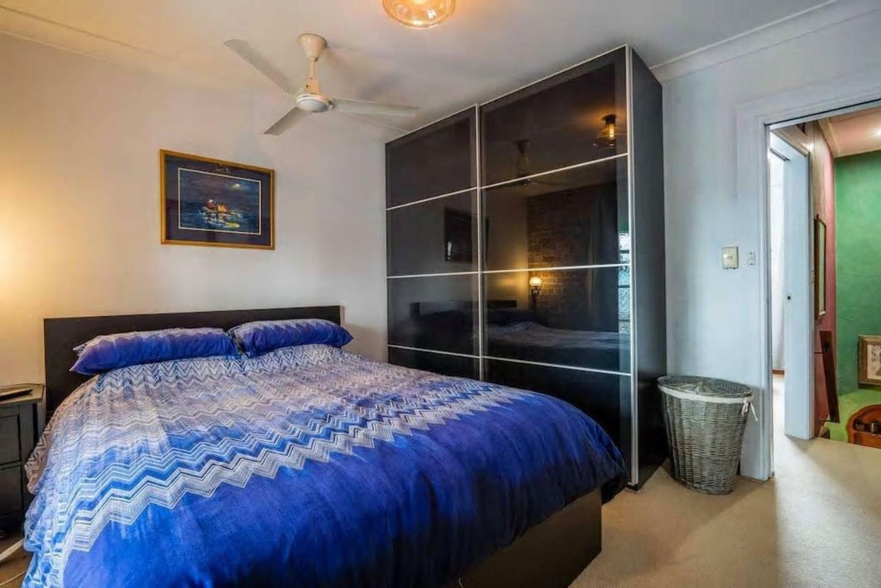 2 Bed Renovated Terrace - Erskinville Holiday home Sydney