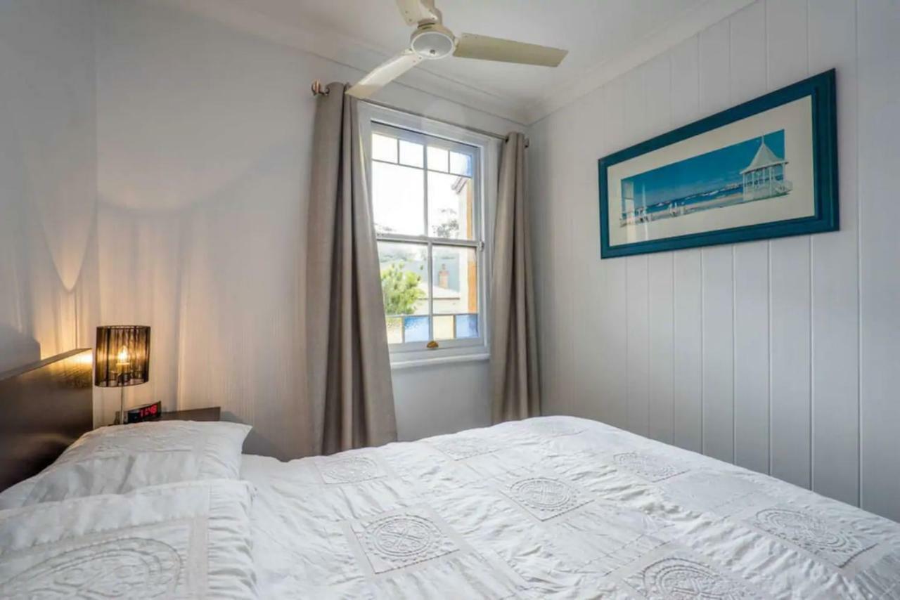 2 Bed Renovated Terrace - Erskinville Holiday home