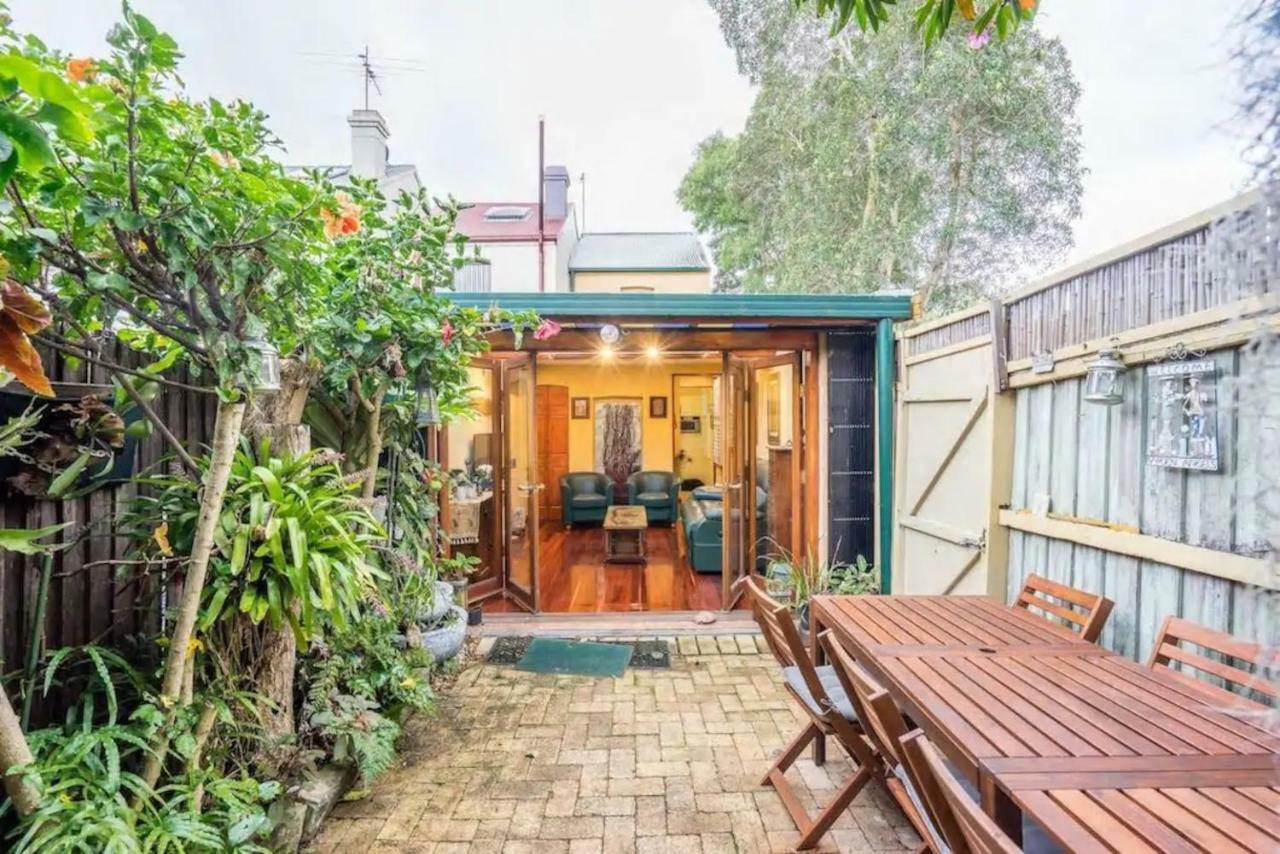 2 Bed Renovated Terrace - Erskinville Holiday home