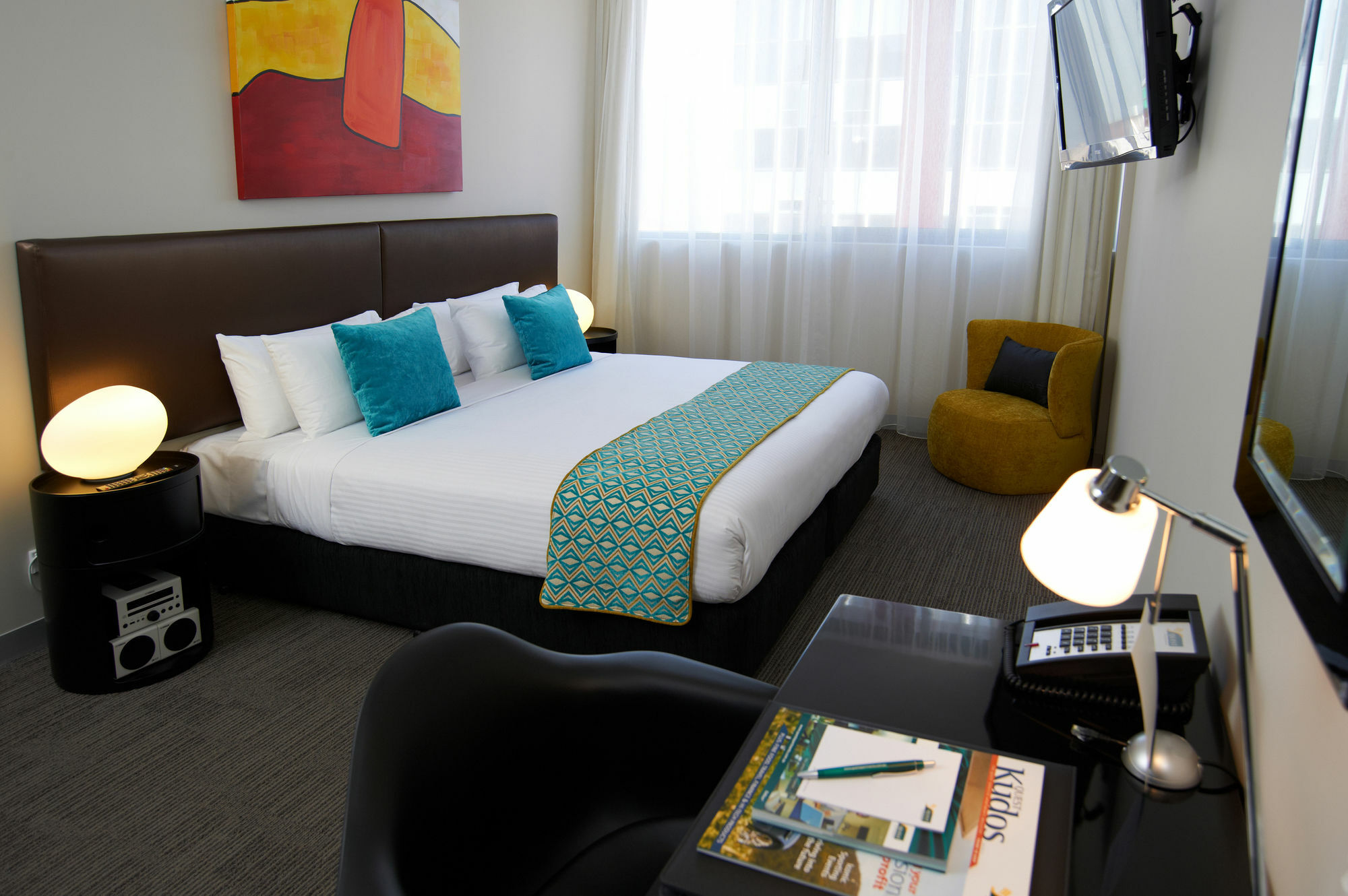 Holiday & Bondi Junction