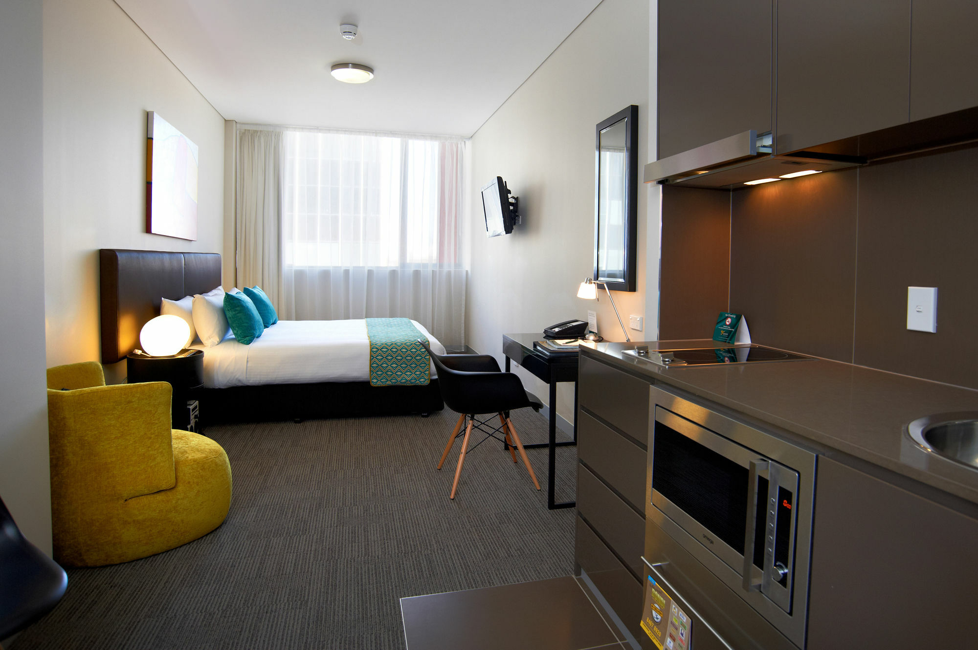 Aparthotel Holiday & Bondi Junction Sydney