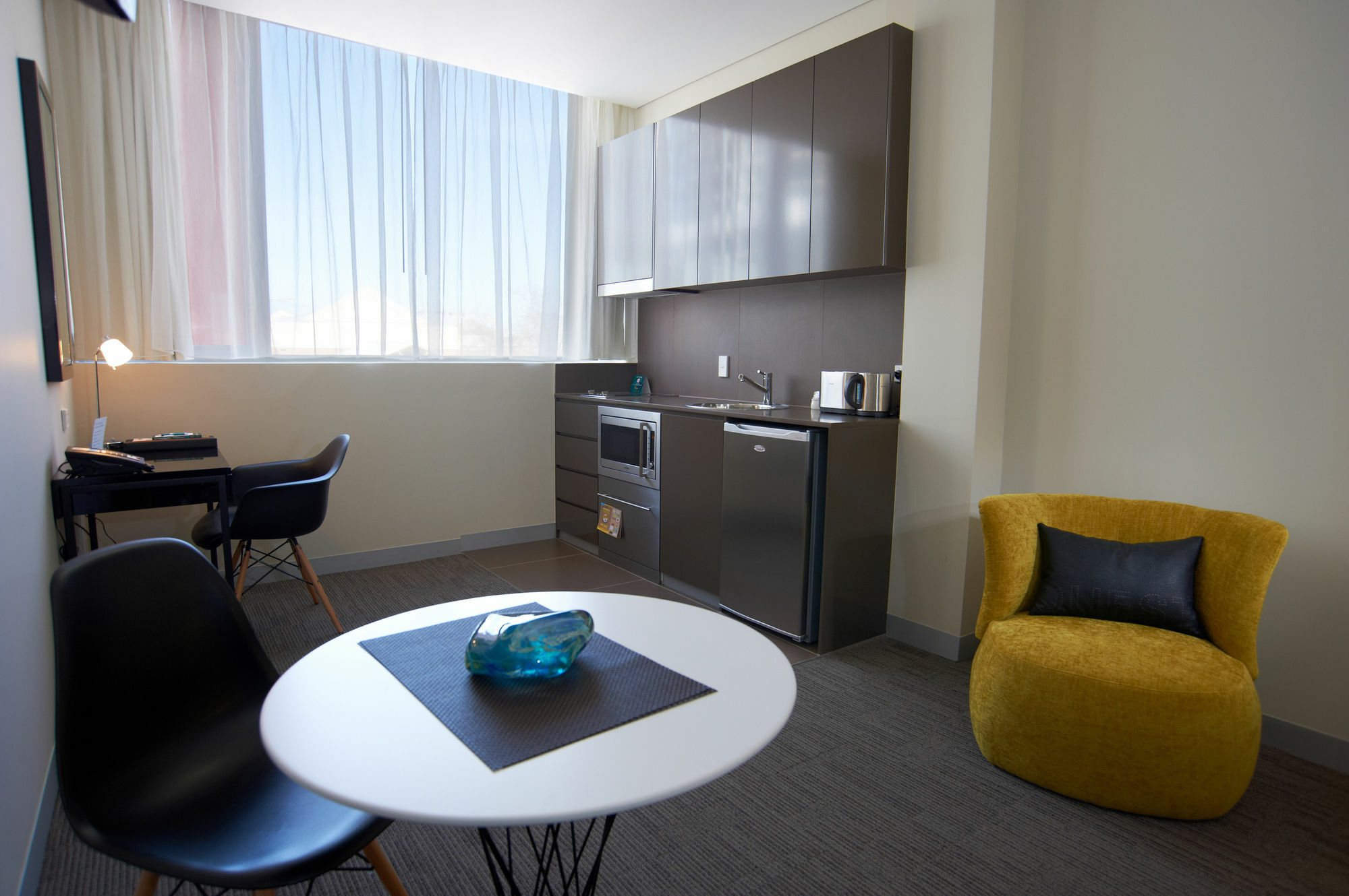 Aparthotel Holiday & Bondi Junction Sydney
