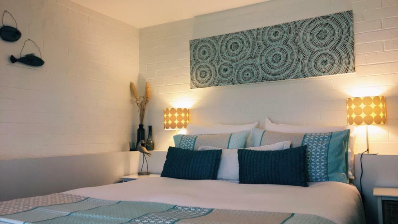 5 Stars & Airport Retreat * Sydney