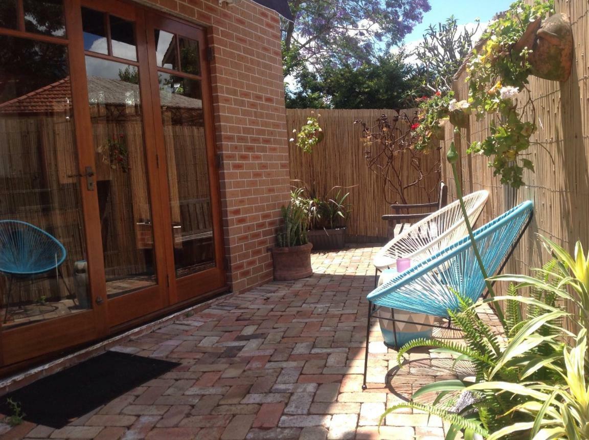 5 Stars & Airport Retreat * Sydney