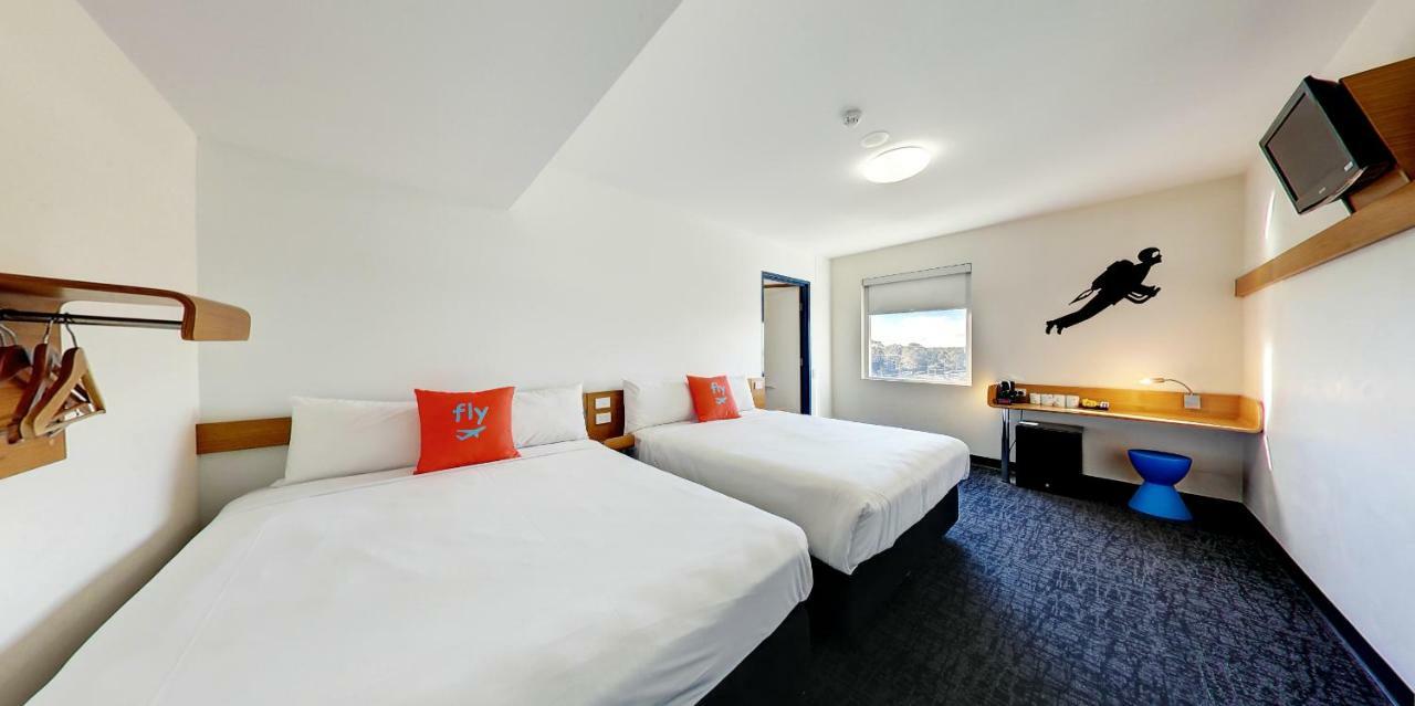 Ibis Budget Airport 3*