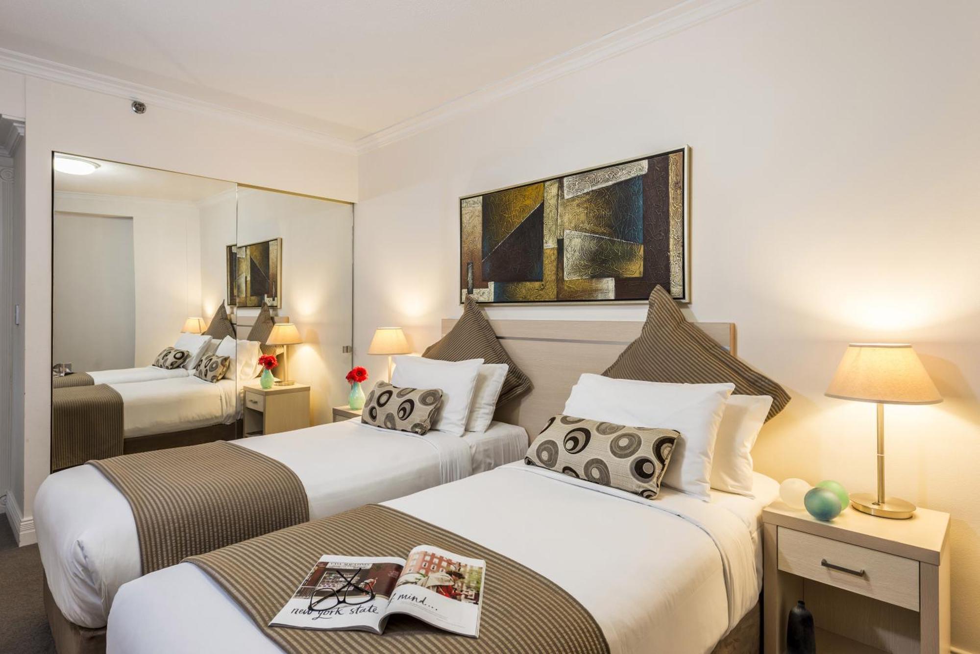 @ 317 Castlereagh *