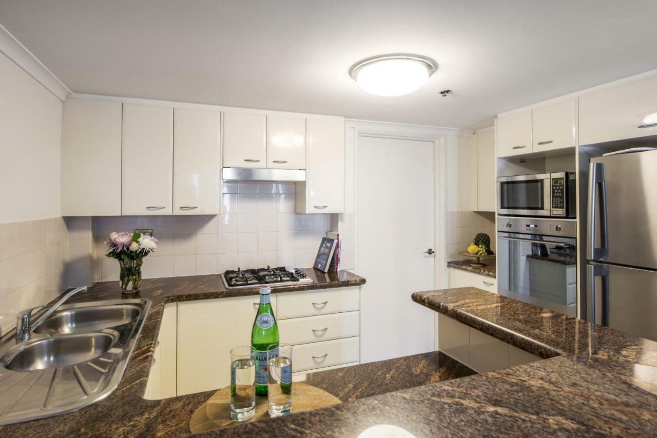 @ 317 Castlereagh