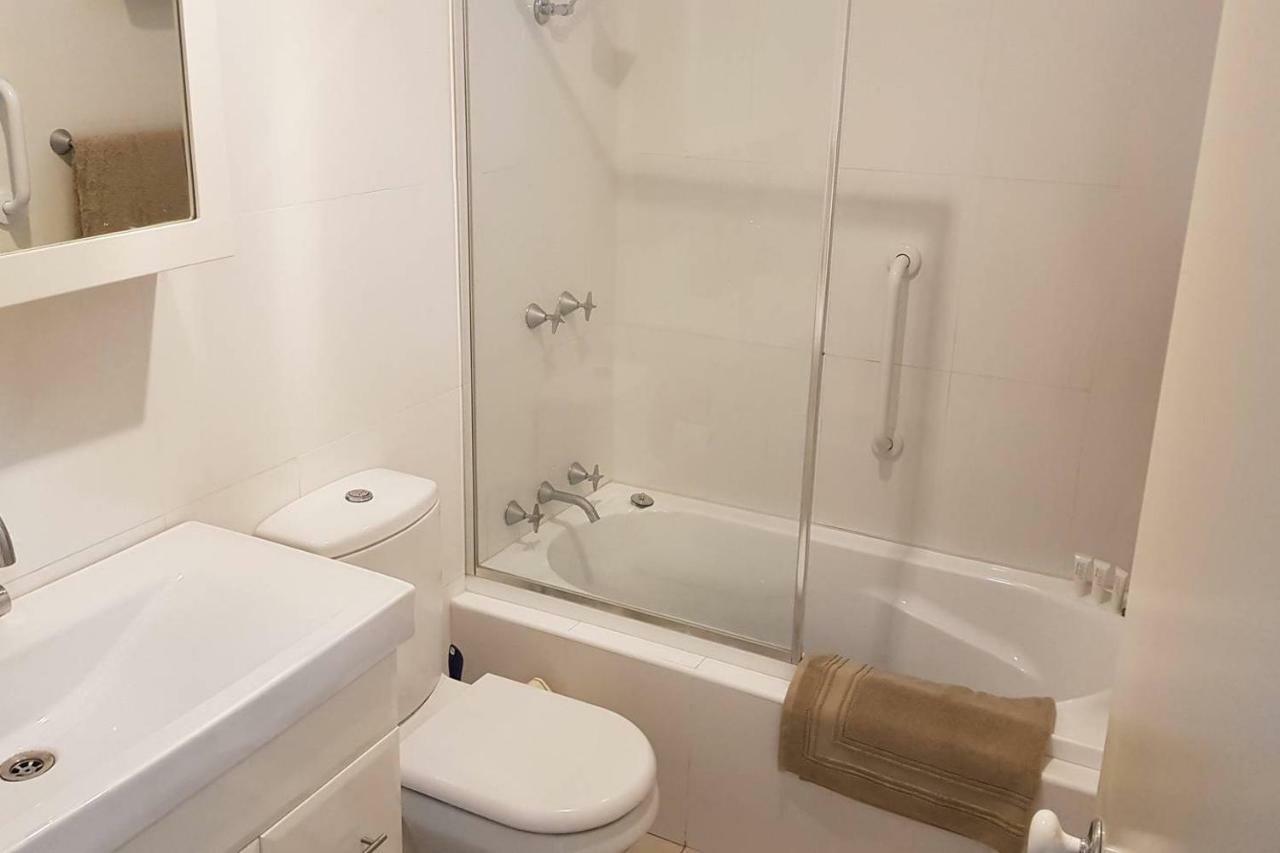 Seadreams, Maroubra Apartment *
