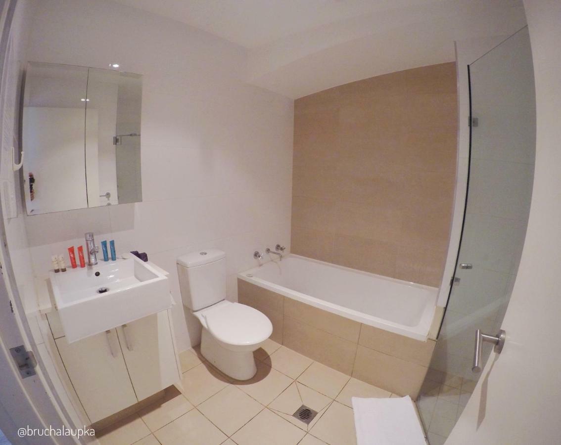 Wentworth Park Apartment