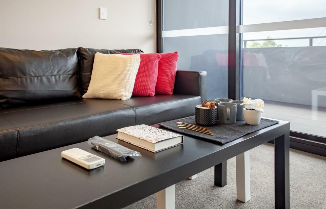 Apartment Hoama Properties At Wentworth Point Sydney