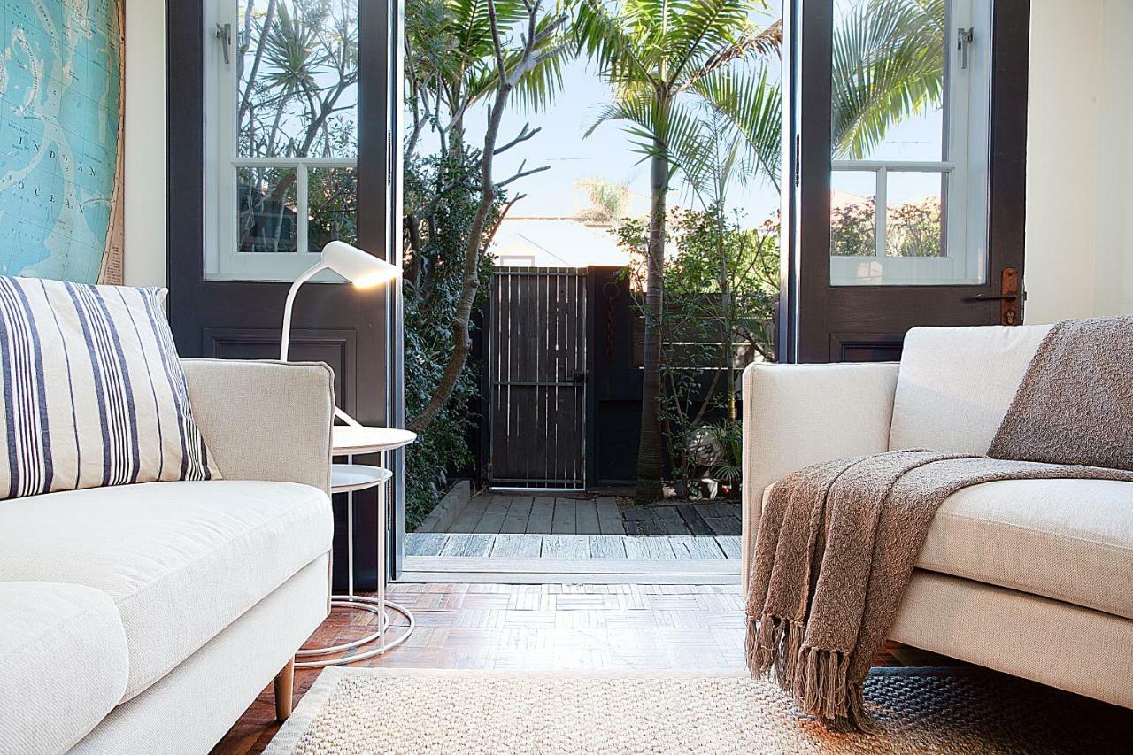 Charming Townhouse Just Steps From The Duplicate