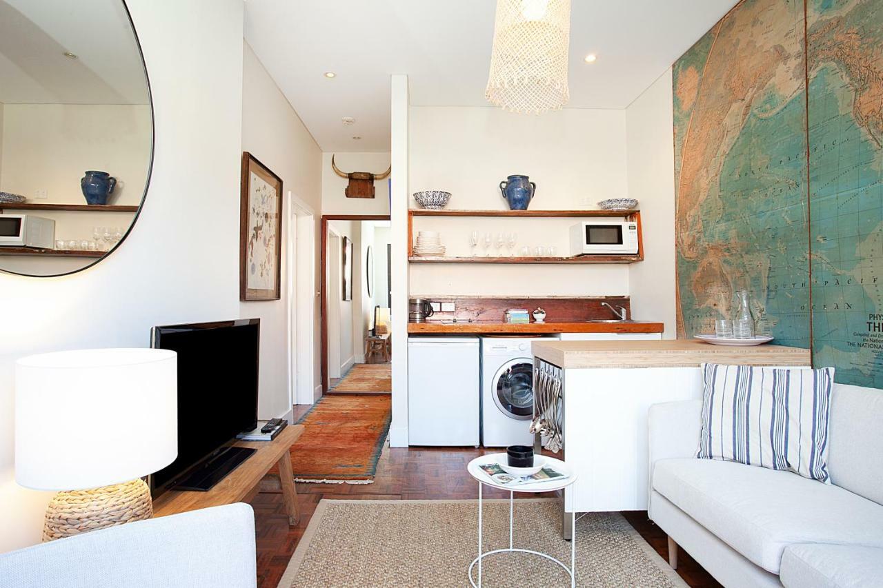 Charming Townhouse Just Steps From The Duplicate Holiday home