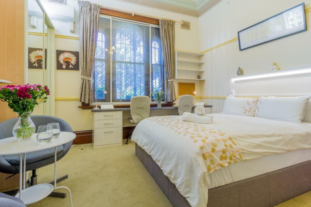 Superb Surry Hills - Great Location