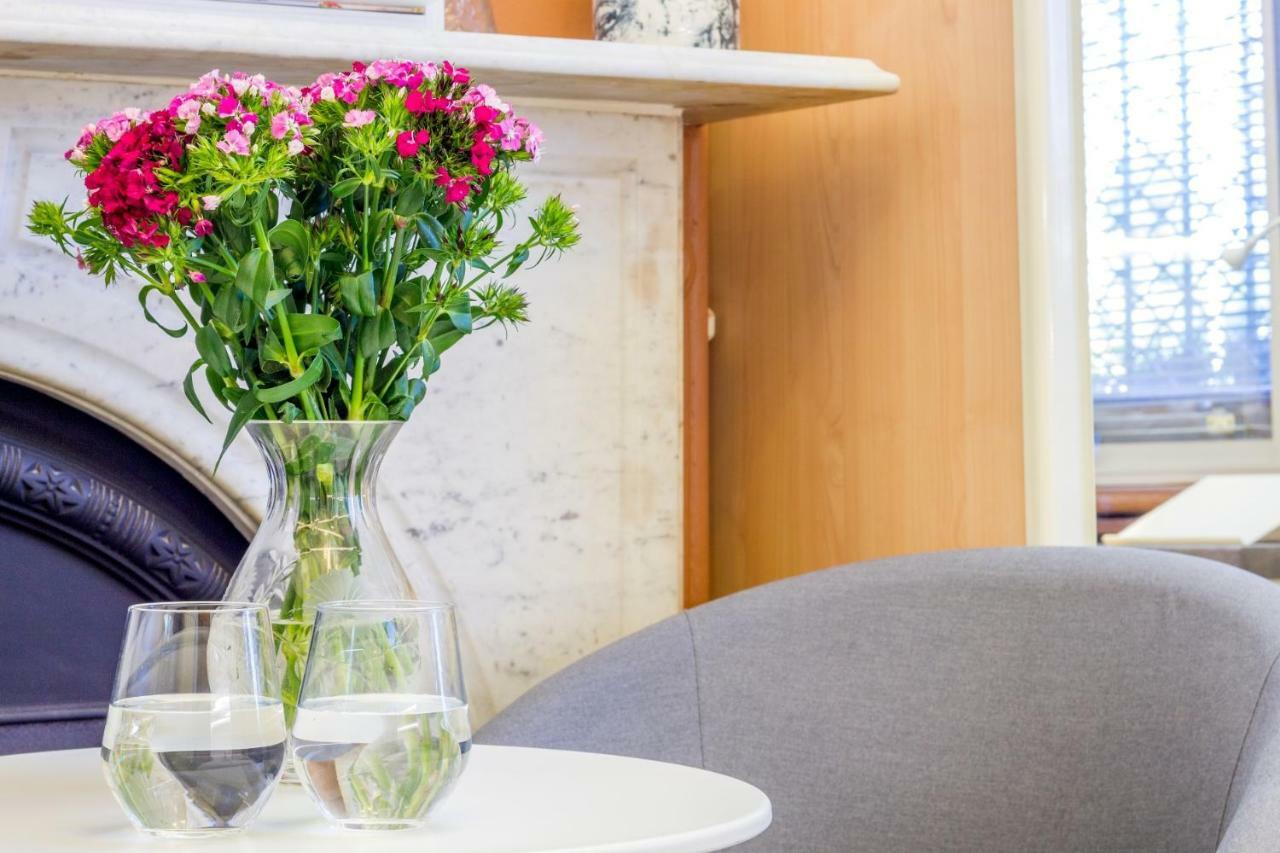 Superb Surry Hills - Great Location Sydney