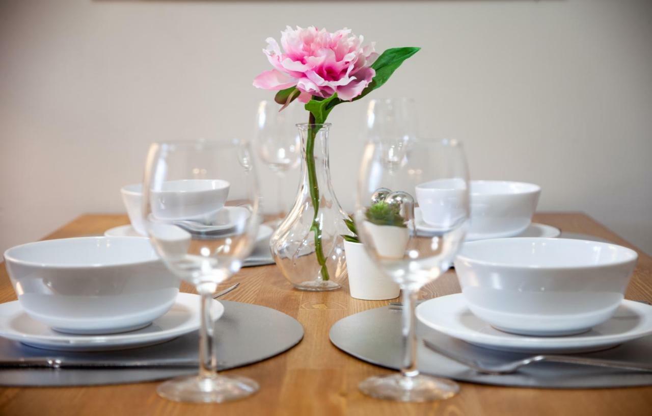Apartment Hoama Properties At Wentworth Point *