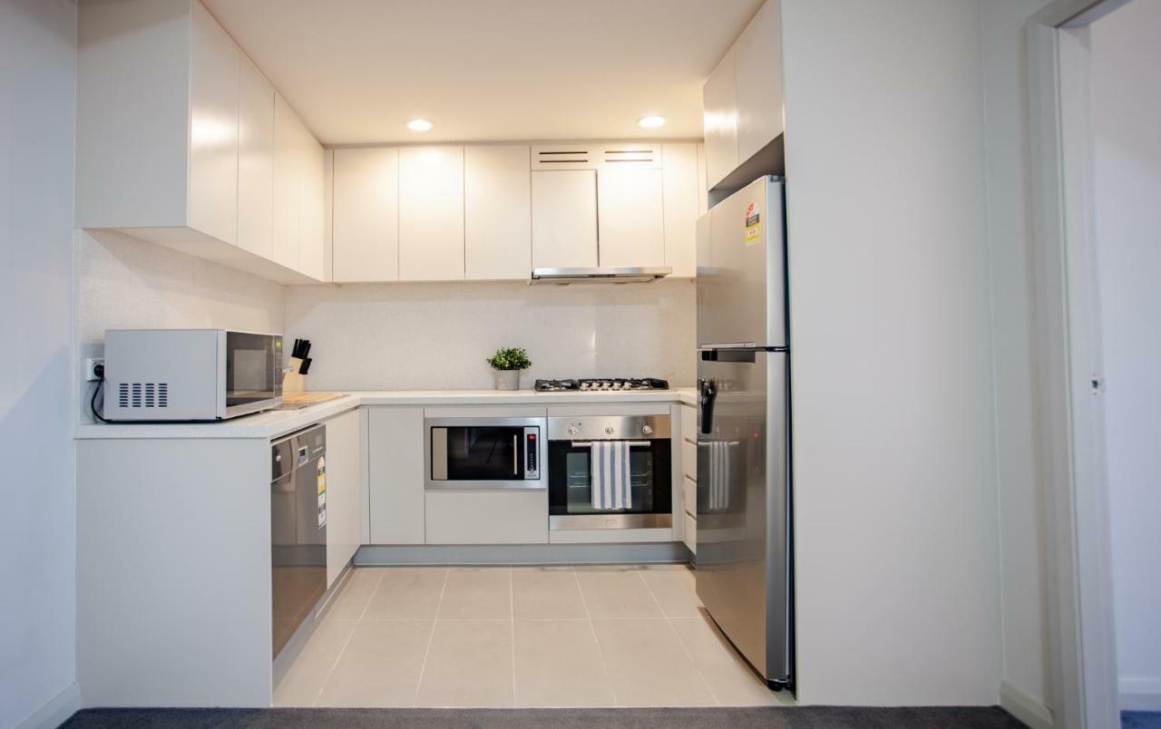 Apartment Hoama Properties At Wentworth Point *
