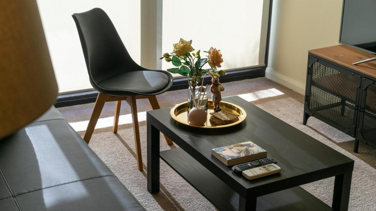 Hoama Properties At Wentworth Point Apartment Sydney