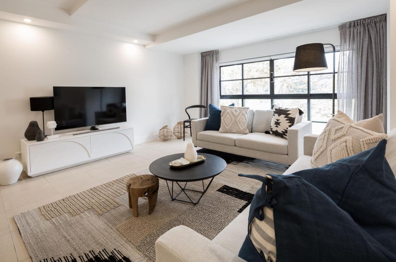 Wentworth Park Apartment Sydney