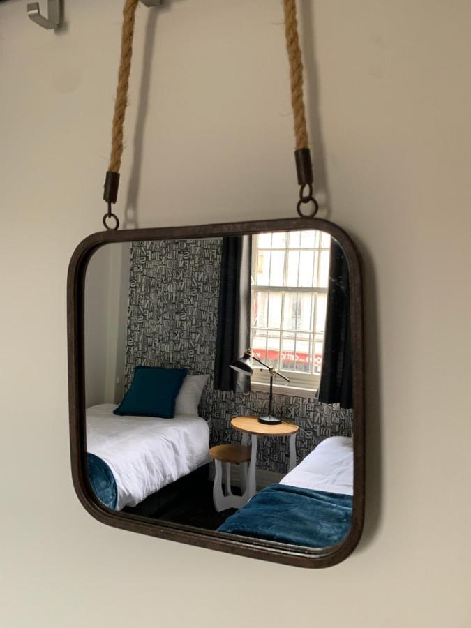 Hotel Cat And Fiddle Balmain 2*