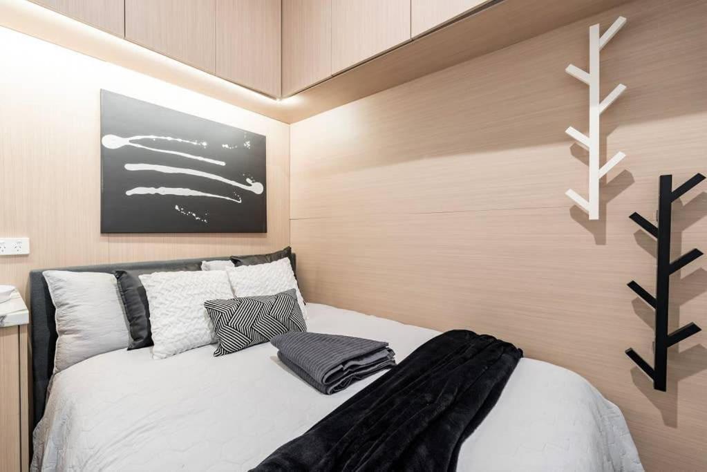 Guest house 1 Private Double Bed In Cbd Near Train Uts Darlinghar&icc&c Hinatown *