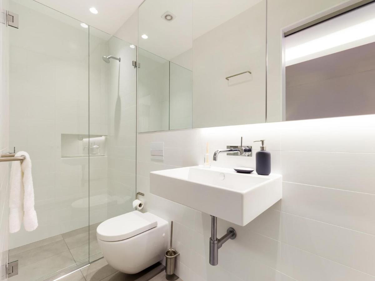 Pyrmont Harris 2 Apartment Sydney