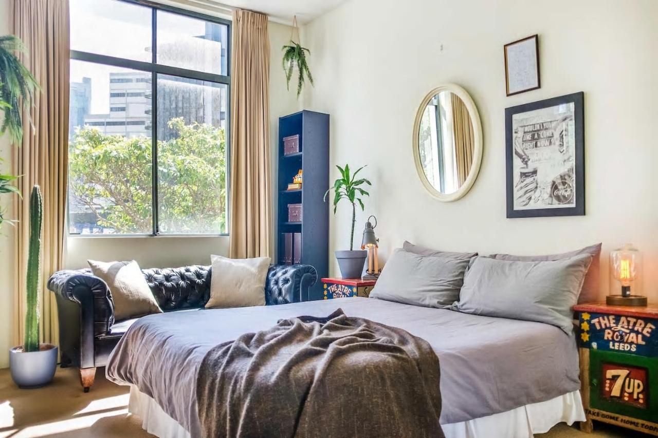 Funky Surry Hills Warehouse By Dreams Apartment Sydney