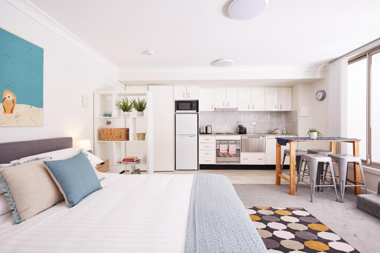 Stylish Manly Studio With Bbq Terrace And Parking Sydney