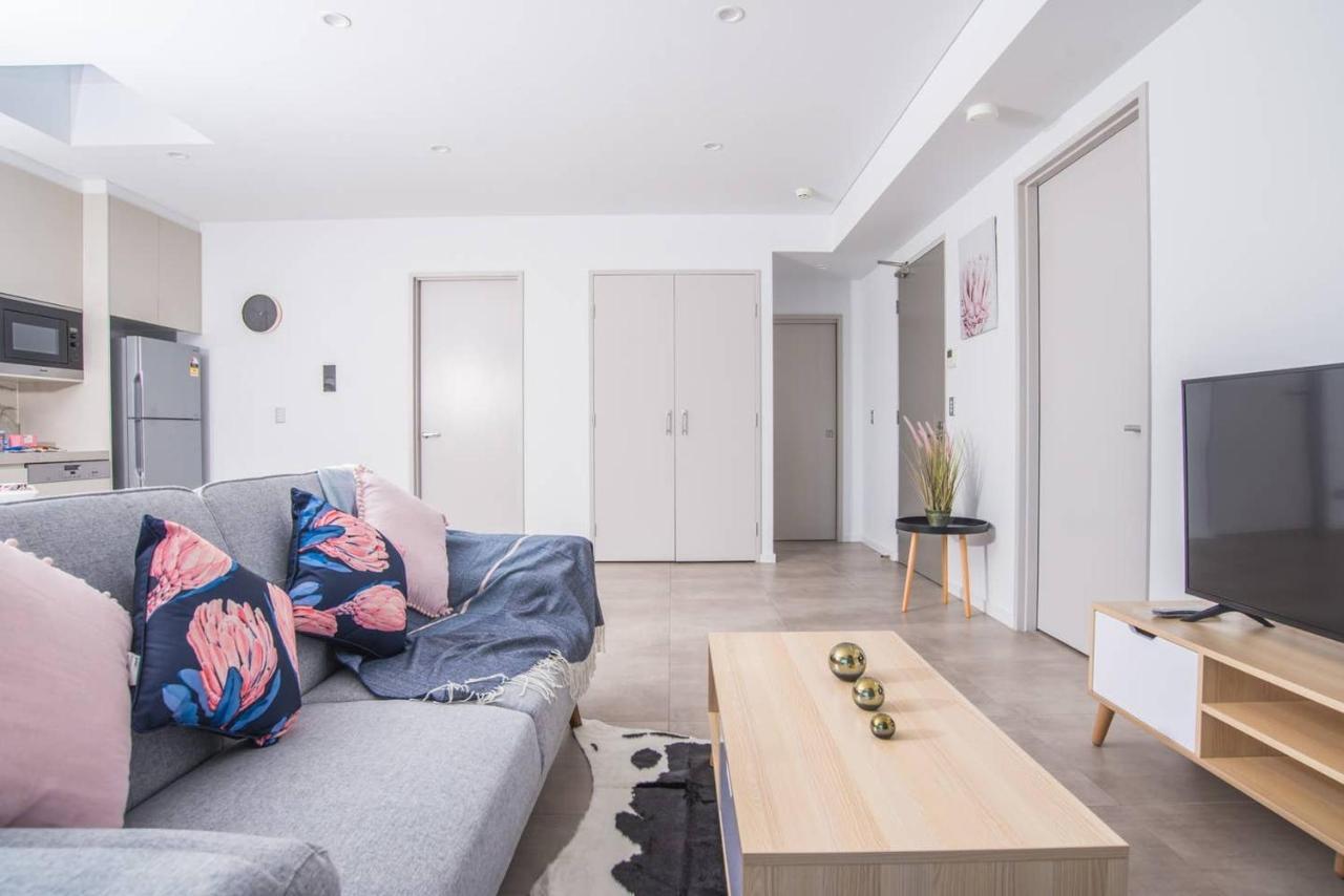 Lively 2bed1bath Mascot Apartment