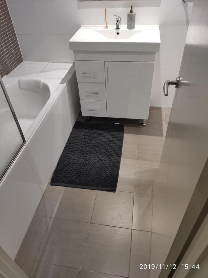 Mascot Clean Bedroom *