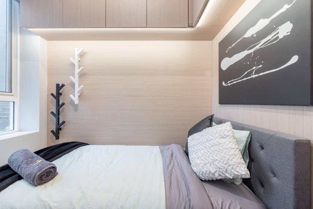 1 Private King Single Bed In Cbd Near Train Uts Darlinghar&icc&c Hinatown Sidney