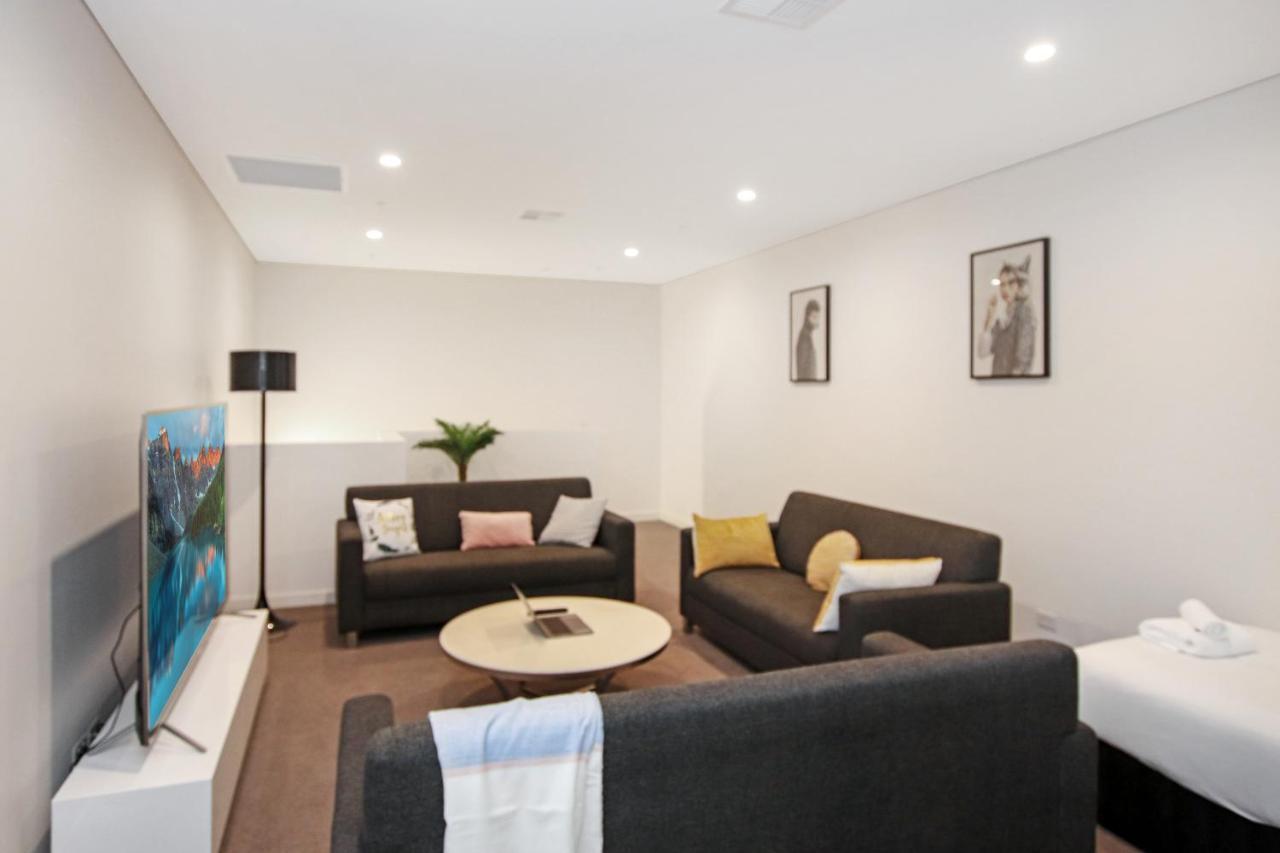 Apartment Dd At International Convention Centre Sydney