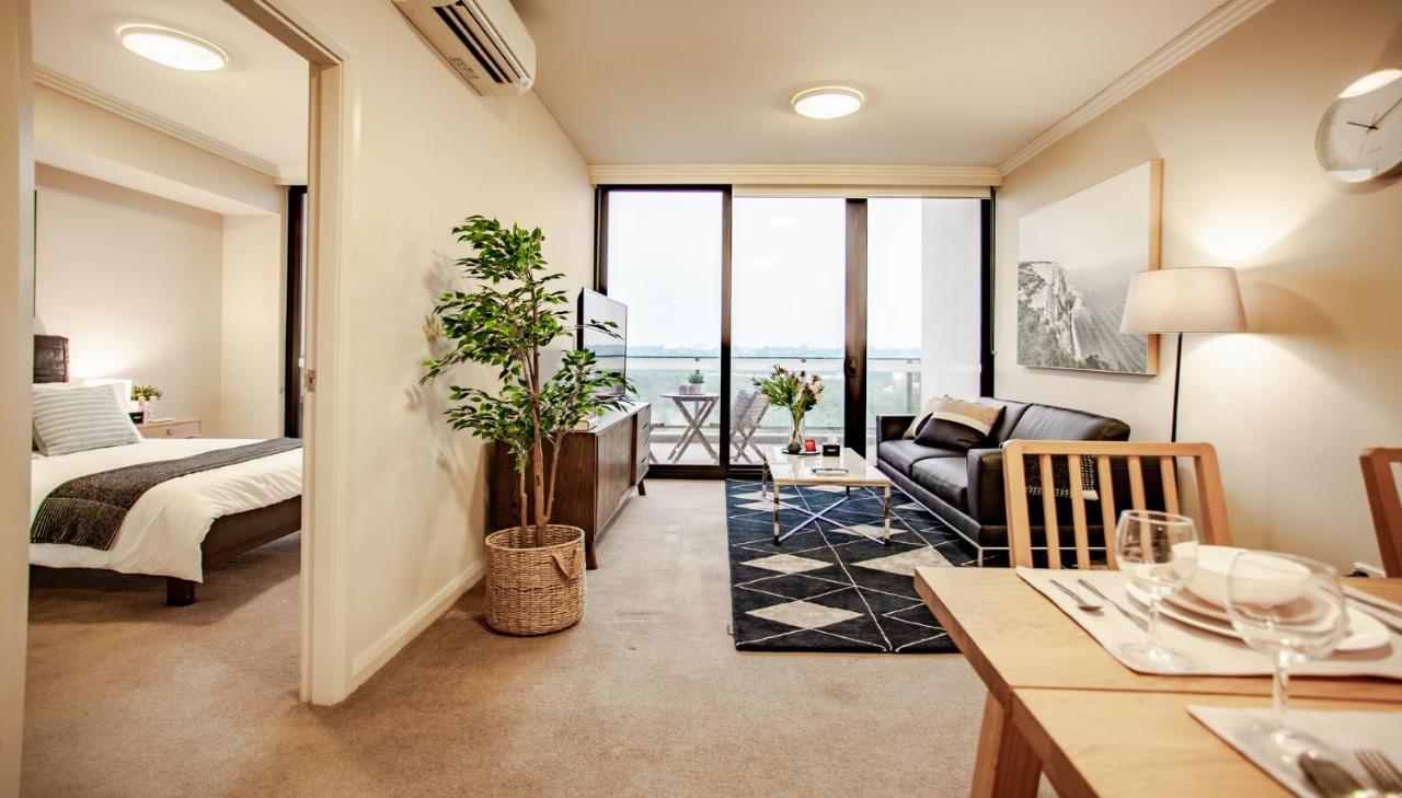 Apartment Hoama Properties At Wentworth Point *