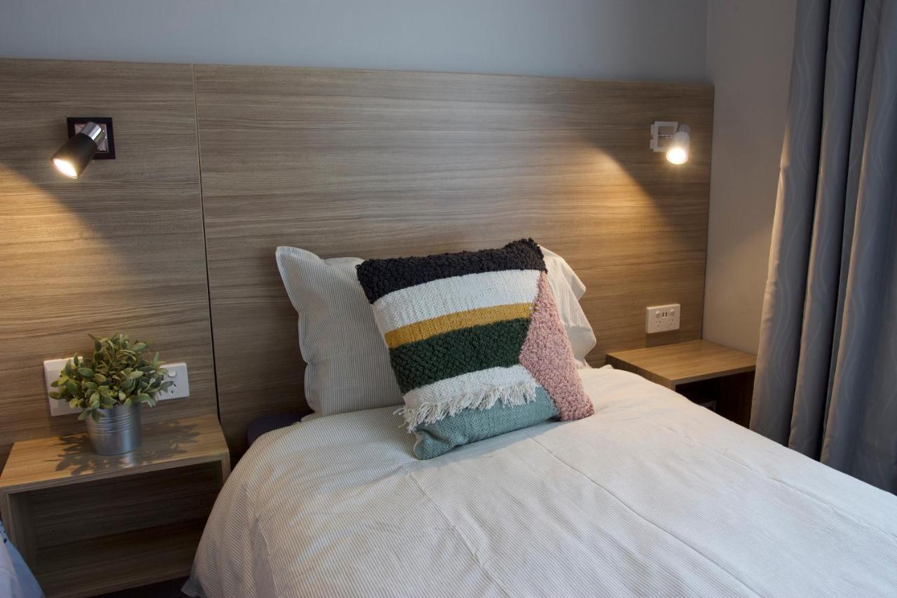 Hotel Carnarvon Kirribilli, Sydney