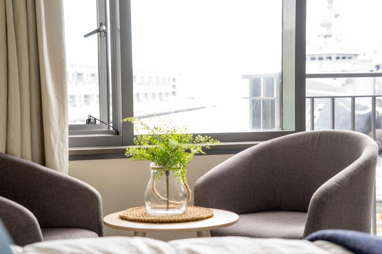 Apartment King Size Studio With Water View, Walk To The *