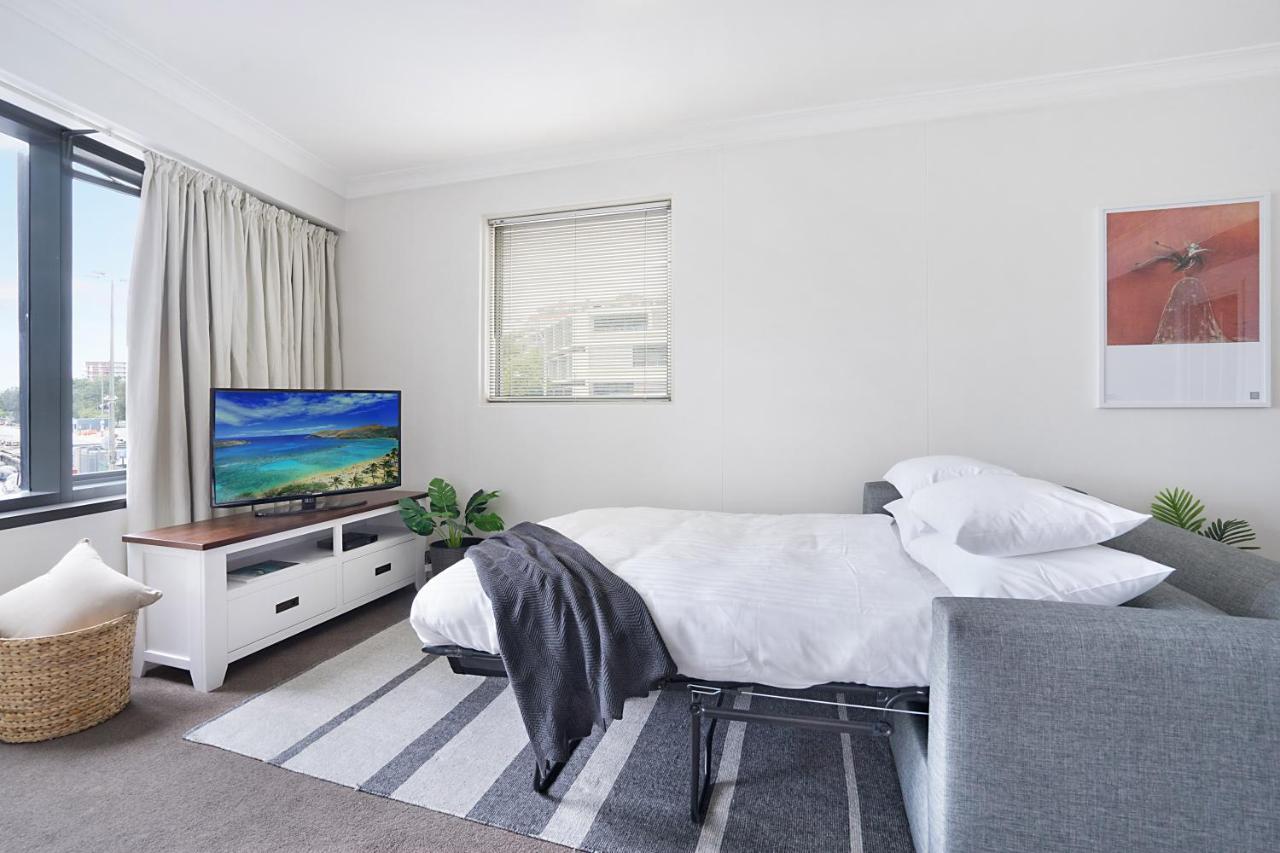 Apartment King Size Studio With Water View, Walk To The