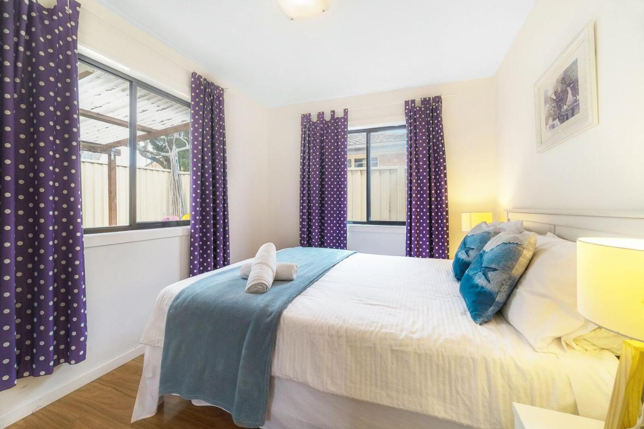 3 Bedrooms Near Airport *