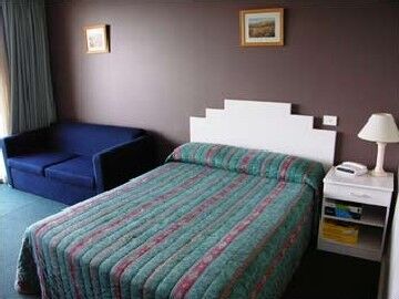 Addison motel