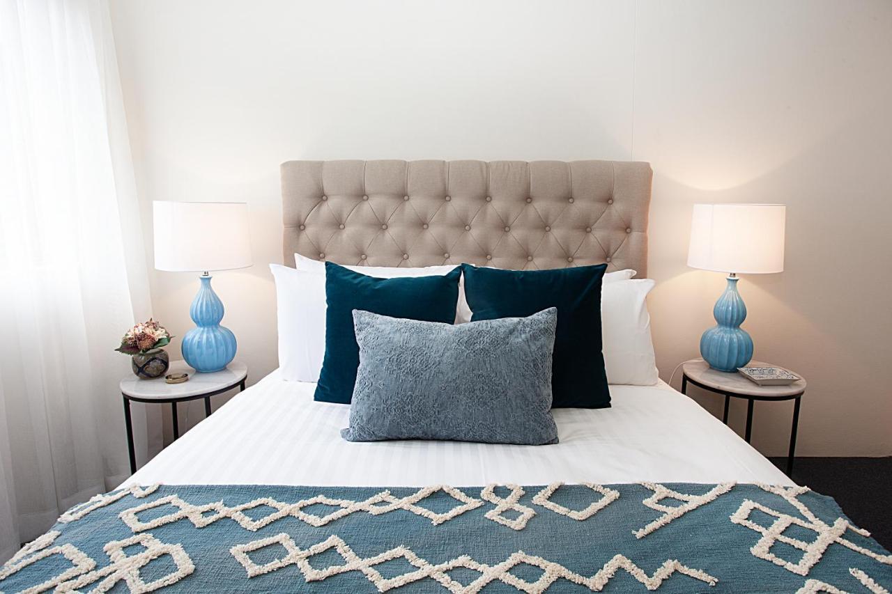 Comfy 2-bed With Gym And Pool Apartment *