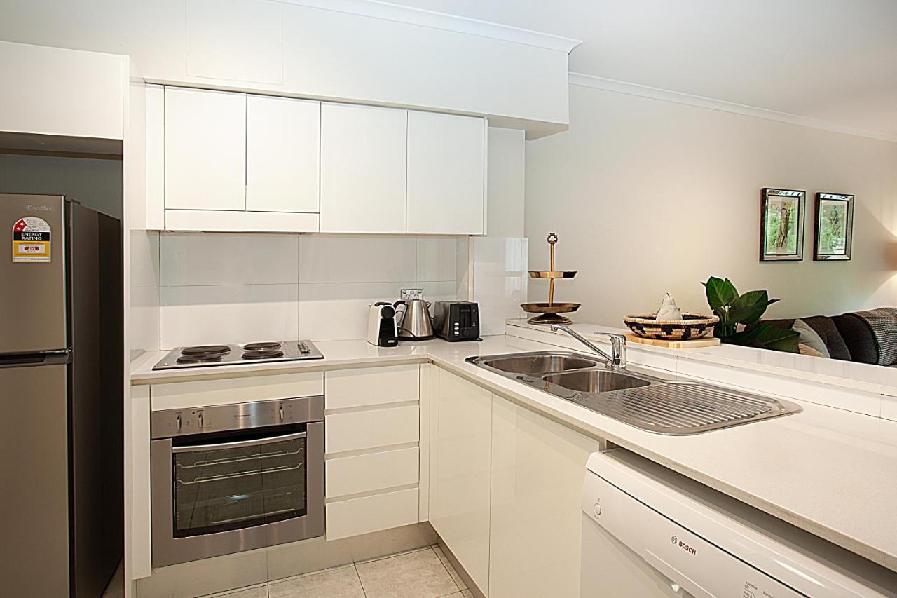 Comfy 2-bed With Gym And Pool Apartment
