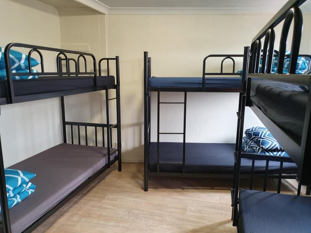 Clover Free Car Parking Hostel Sydney