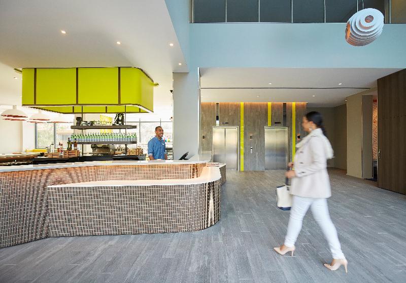 Hotel Express Macquarie Park By Ihg 4*