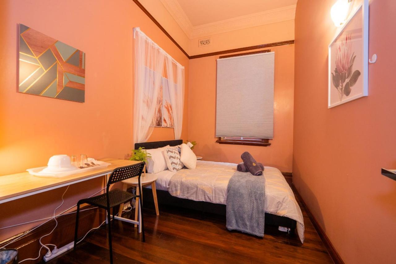 Quiet Private In Strathfield 3min To Train Station 5 Sydney
