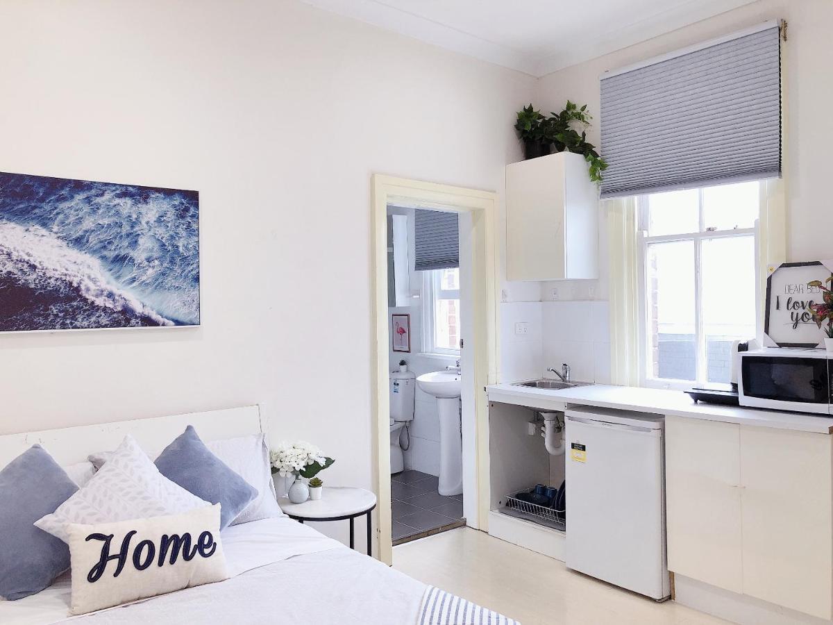 Private Studio Apartment *