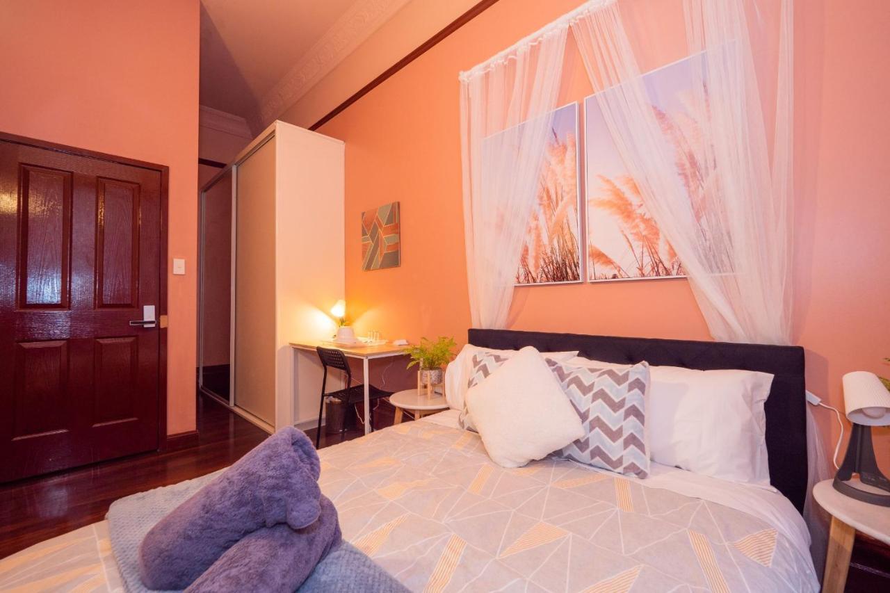 Quiet Private In Strathfield 3min To Train Station 5 * Sydney