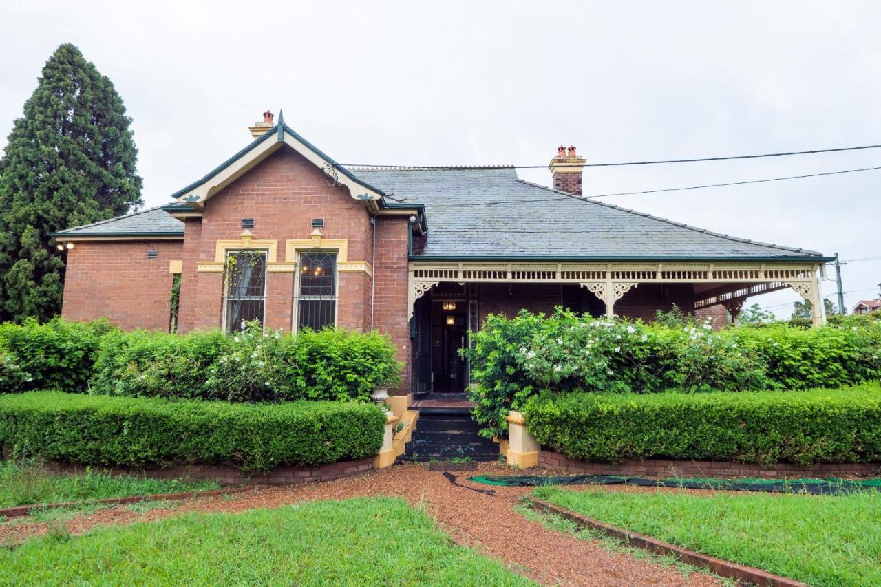 Bahay bakasyunan Quiet Private In Strathfield 3min To Train Station 5 Sydney