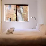 Spacious 3 Bedroom Apartment 20 Min To The Cbd